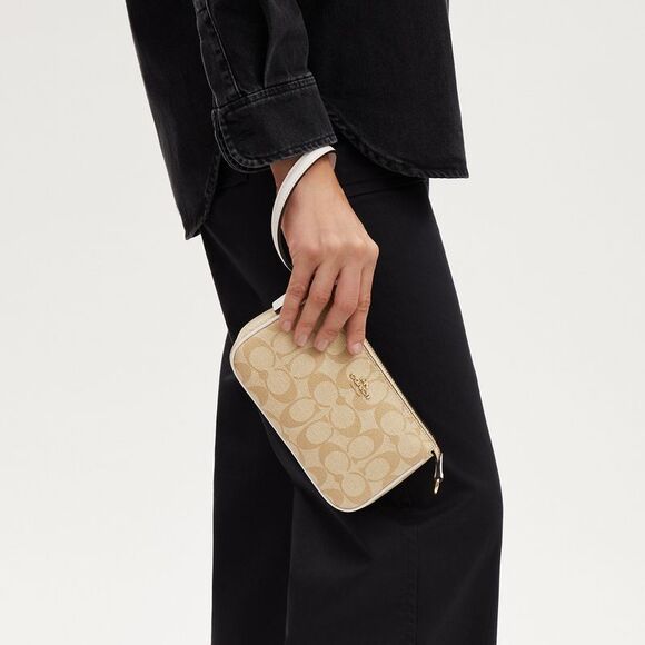 NWT Coach Outlet Nolita 19 In Signature Canvas - Picture 5 of 6